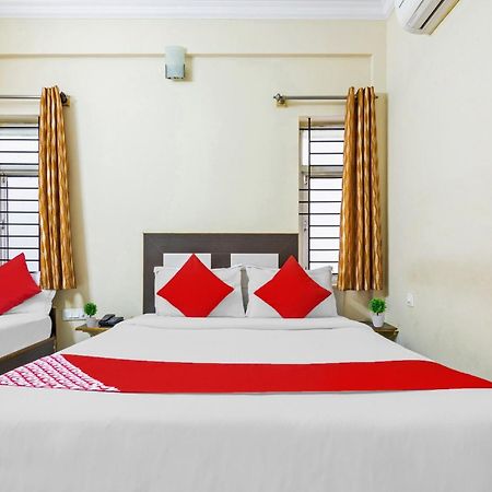 Oyo Sai Ram Residency Hotel Bangalore Buitenkant foto